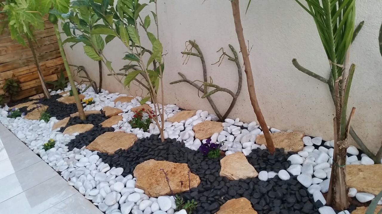 Regina'S Place Or Akiva 外观 照片